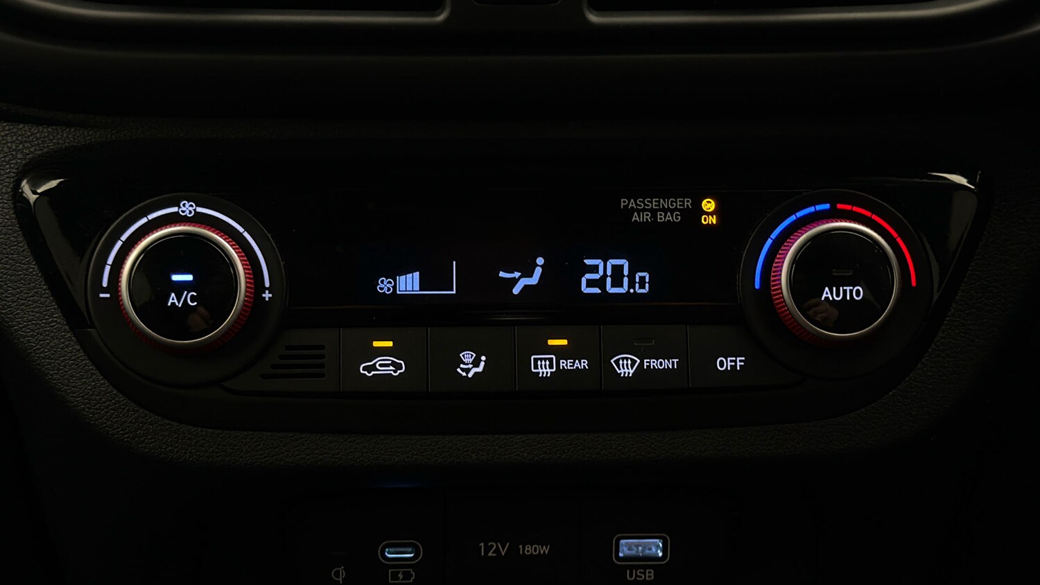 Used Hyundai i10 for sale - 78027583: Photo 11