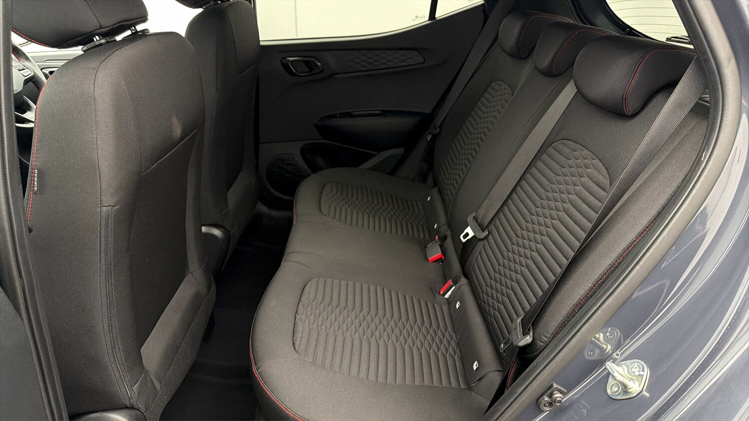 Used Hyundai i10 for sale - 78027583: Photo 15