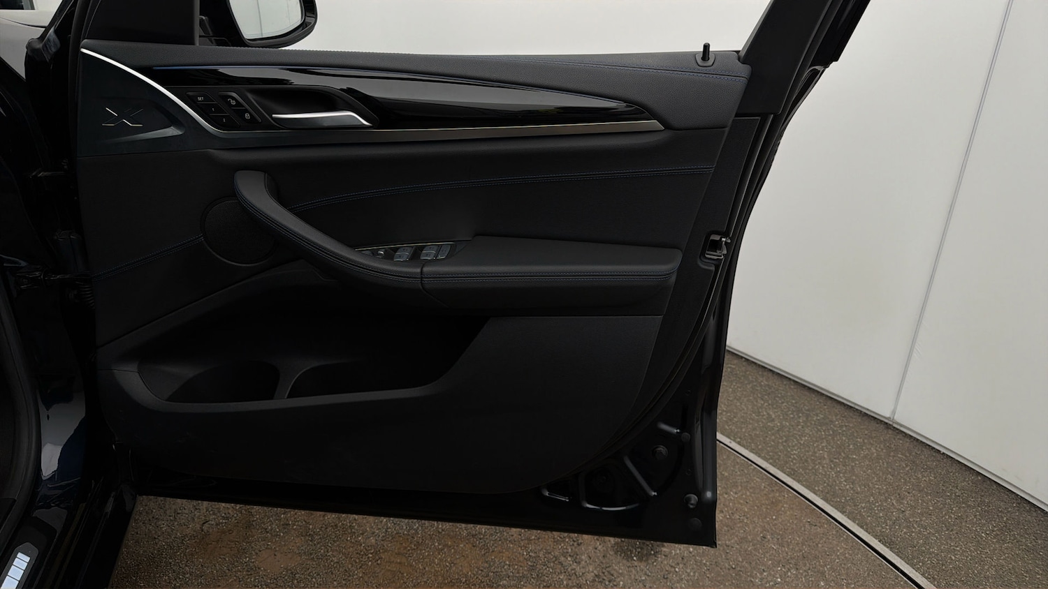 Used BMW iX3 2023 for sale - 78025874: Photo 14