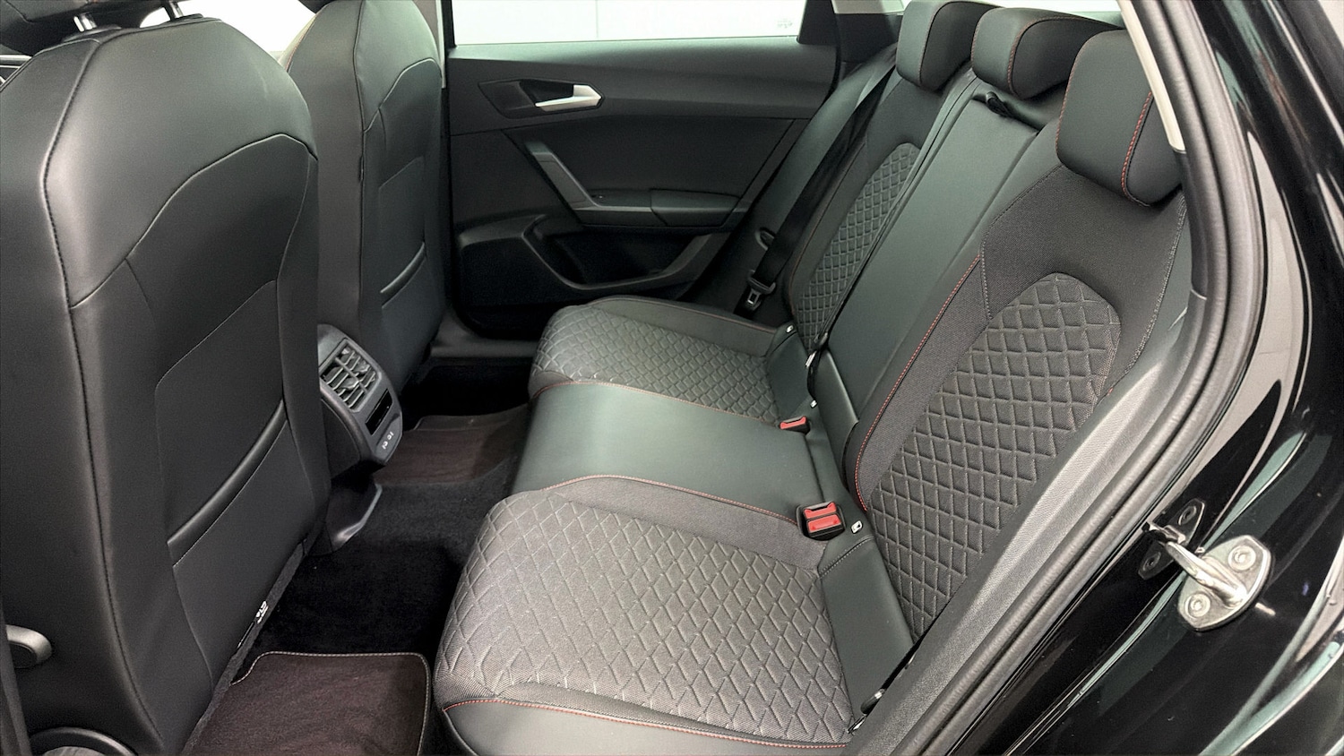 Used SEAT Leon 2022 for sale - 77819081: Photo 15