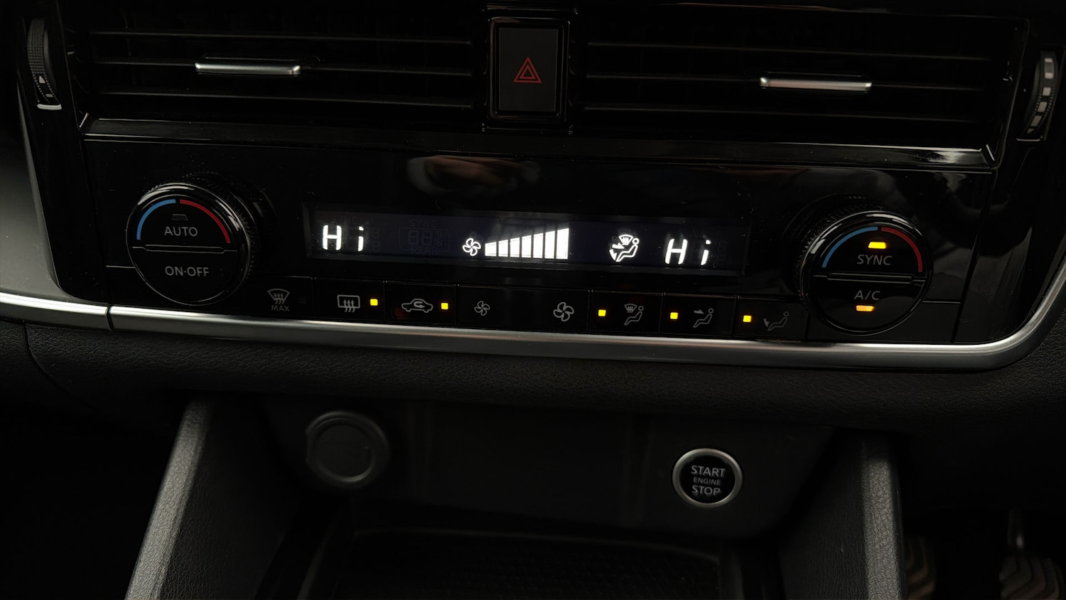 Used Nissan Qashqai for sale - 78196685: Photo 11