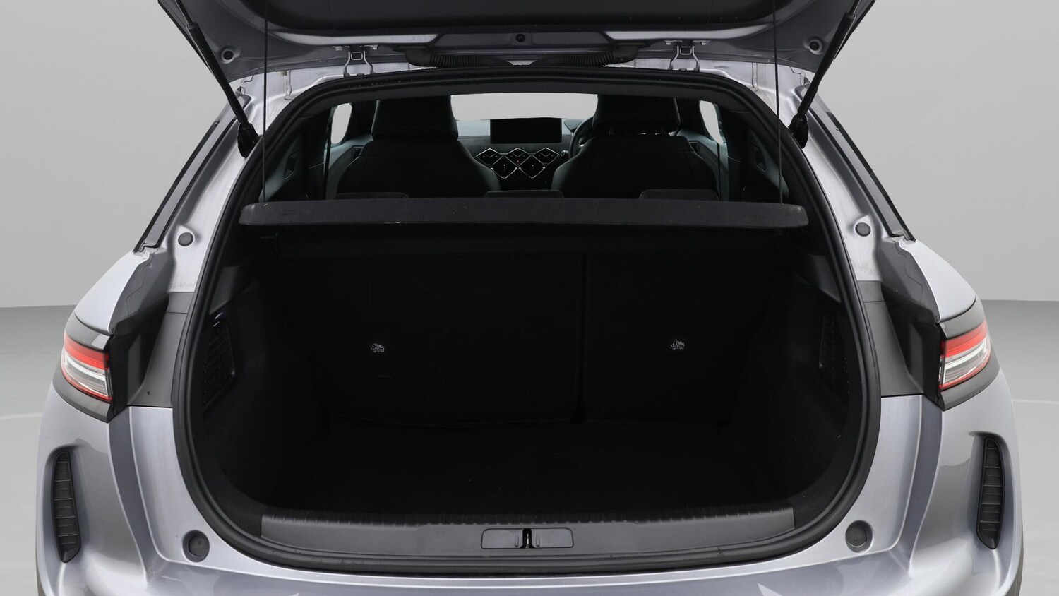 Used DS Automobiles DS 3 Crossback 2022 for sale - 76380660: Photo 18