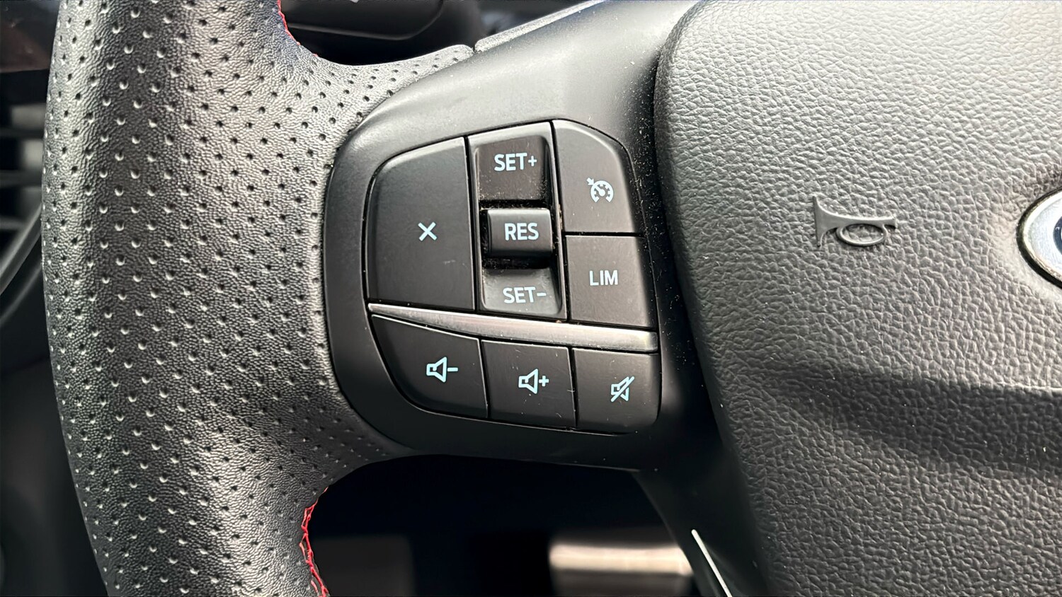 Used Ford Kuga 2023 for sale - 77732667: Photo 21