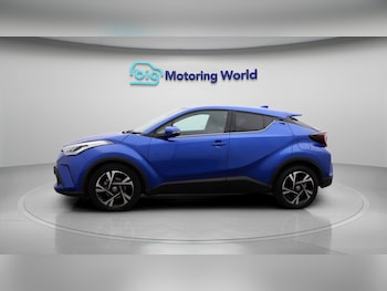 Used Toyota C-HR 2022 for sale - 77271153: Photo