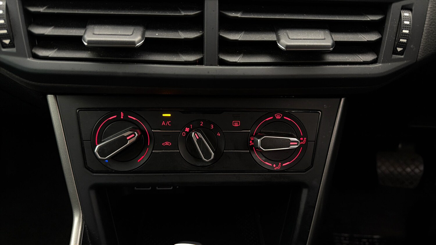 Used Volkswagen Polo 2019 for sale - 77946902: Photo 11