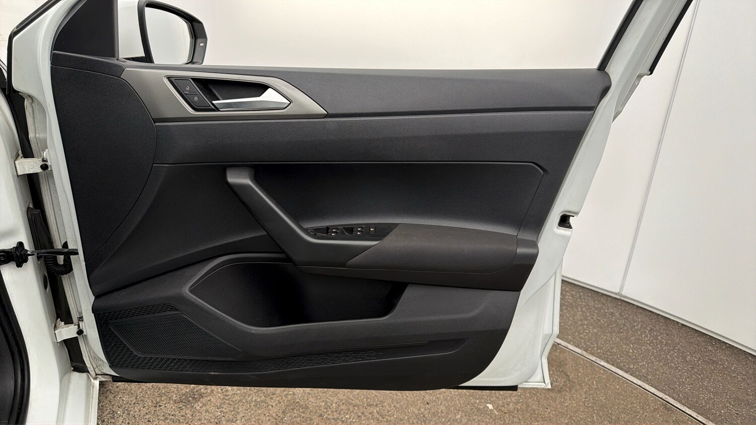 Used Volkswagen Polo 2019 for sale - 77946902: Photo 14