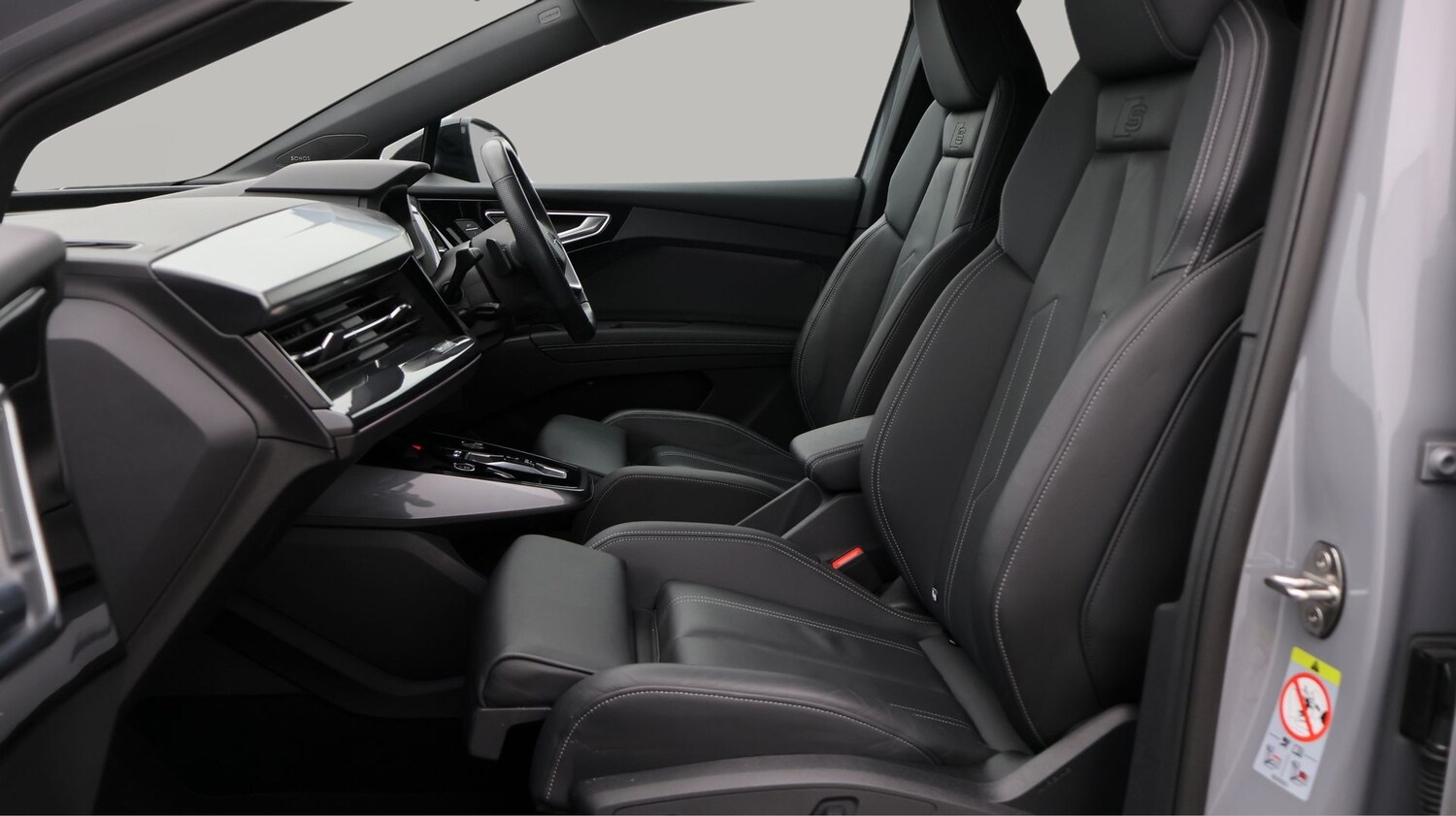 Used Audi Q4 e-tron 2024 for sale - 77758777: Photo 14