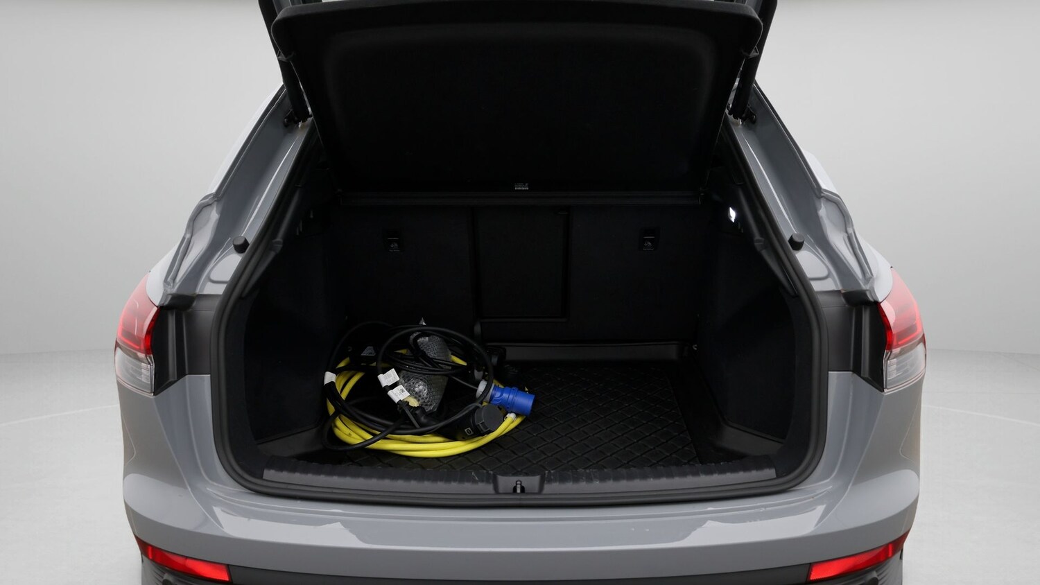 Used Audi Q4 e-tron 2024 for sale - 77758777: Photo 17