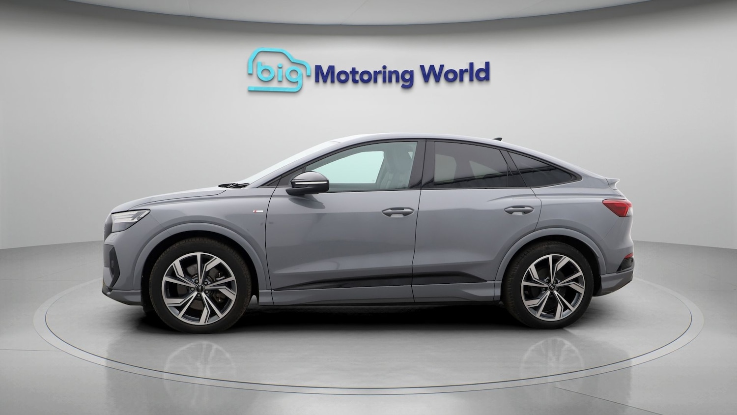 Used Audi Q4 e-tron 2024 for sale - 77758777: Photo 4