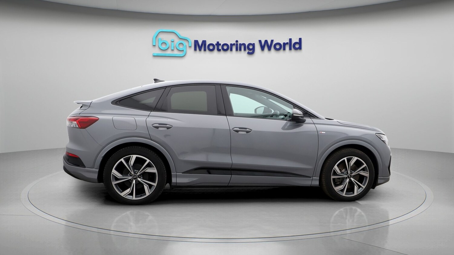 Used Audi Q4 e-tron 2024 for sale - 77758777: Photo 8