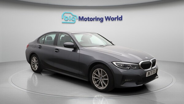Used BMW 3 Series 2021 for sale - 76085074: Photo 2