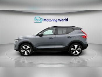 Used Volvo XC40 2023 for sale - 78926375: Photo
