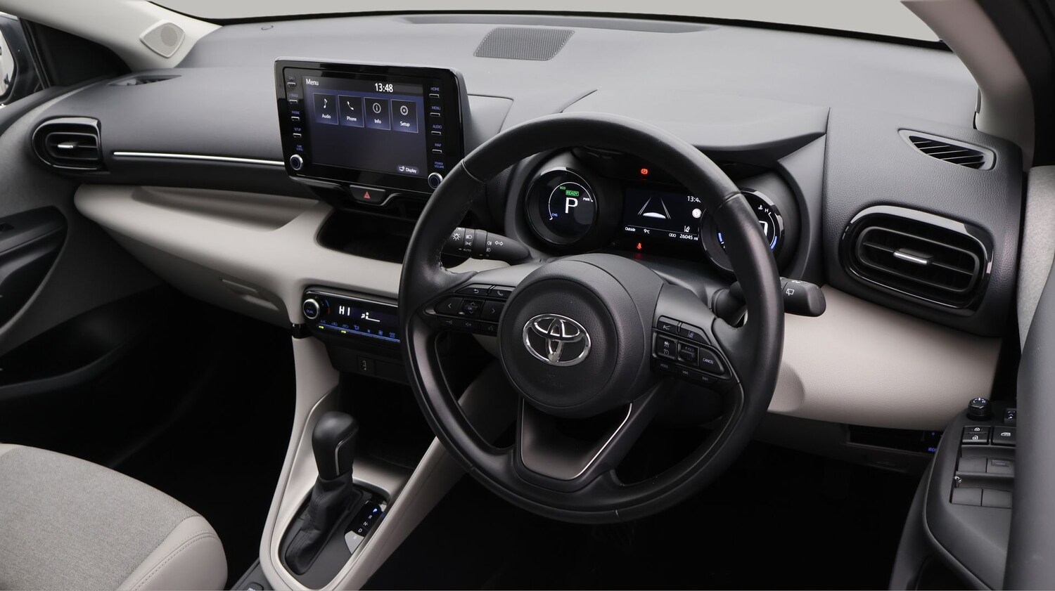 Used Toyota Yaris 2022 for sale - 77363455: Photo 9