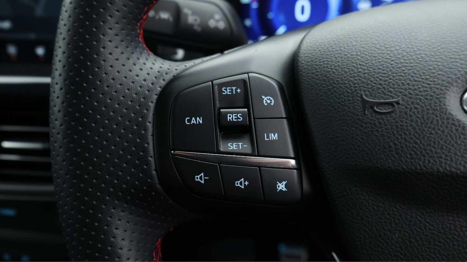 Used Ford Focus 2022 for sale - 76381304: Photo 25