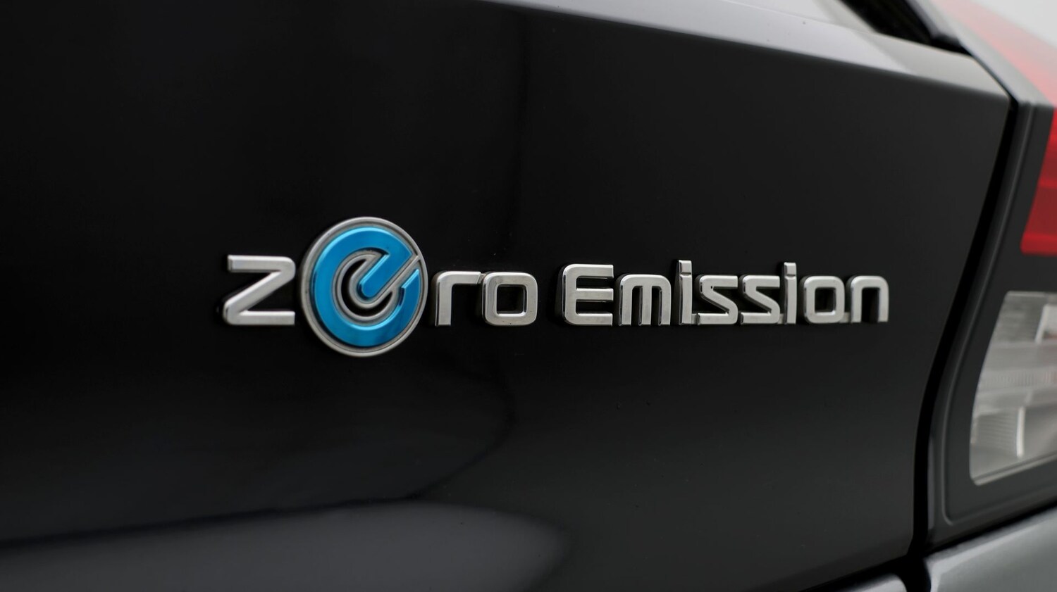 Used Nissan Leaf 2021 for sale - 77747570: Photo 23