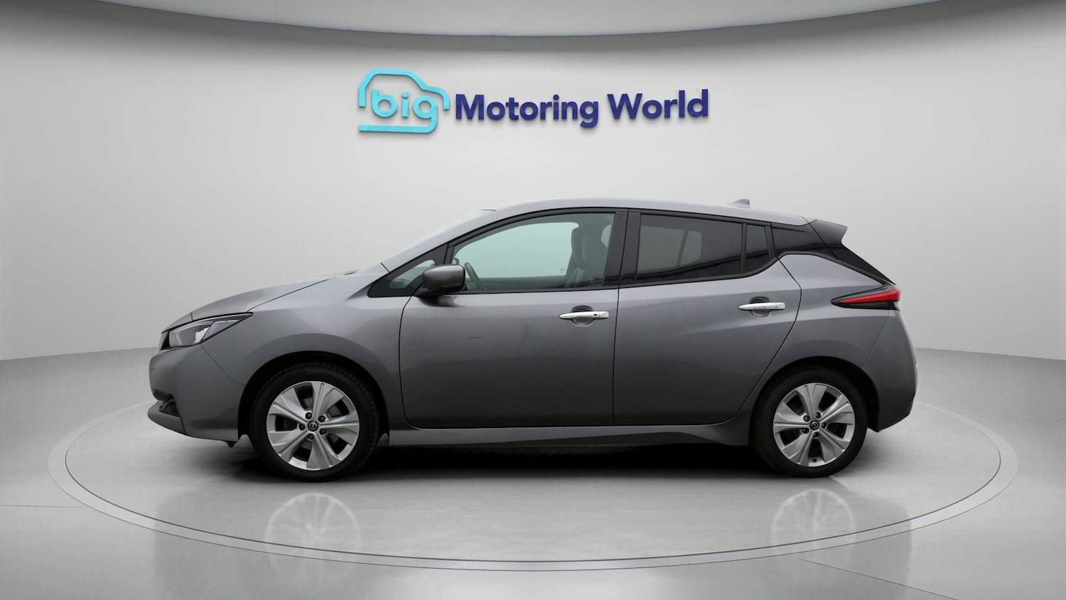 Used Nissan Leaf 2021 for sale - 77747570: Photo 4