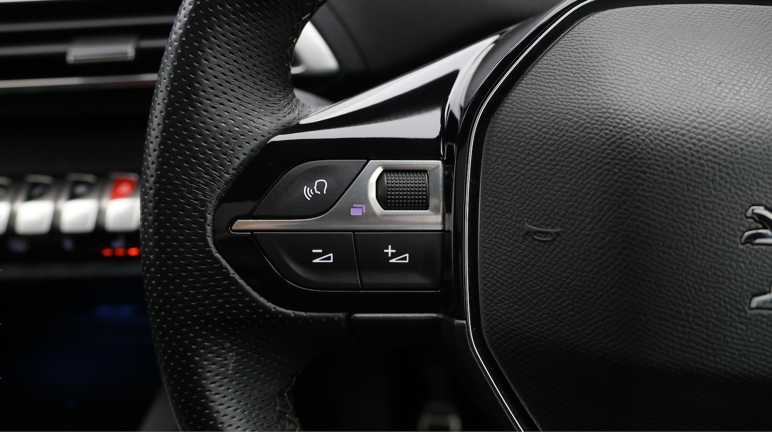 Used Peugeot 3008 2019 for sale - 77677363: Photo 26