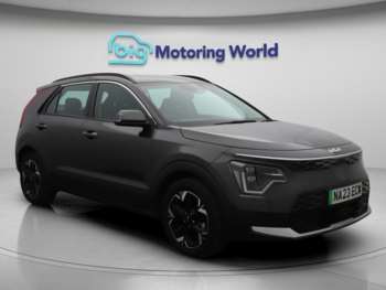 2023 (23) - 150kW 2 65kWh 5dr Auto