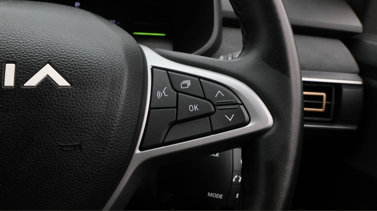 Used Dacia Jogger 2025 for sale - 77650988: Photo 28