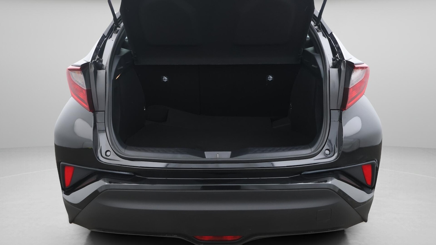 Used Toyota C-HR 2022 for sale - 76689953: Photo 18