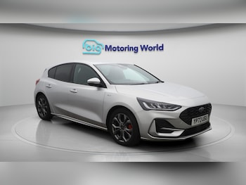 (73) - 1.0T EcoBoost ST-Line Hatchback 5dr Petrol Manual Euro 6 (s/s) (125 ps)