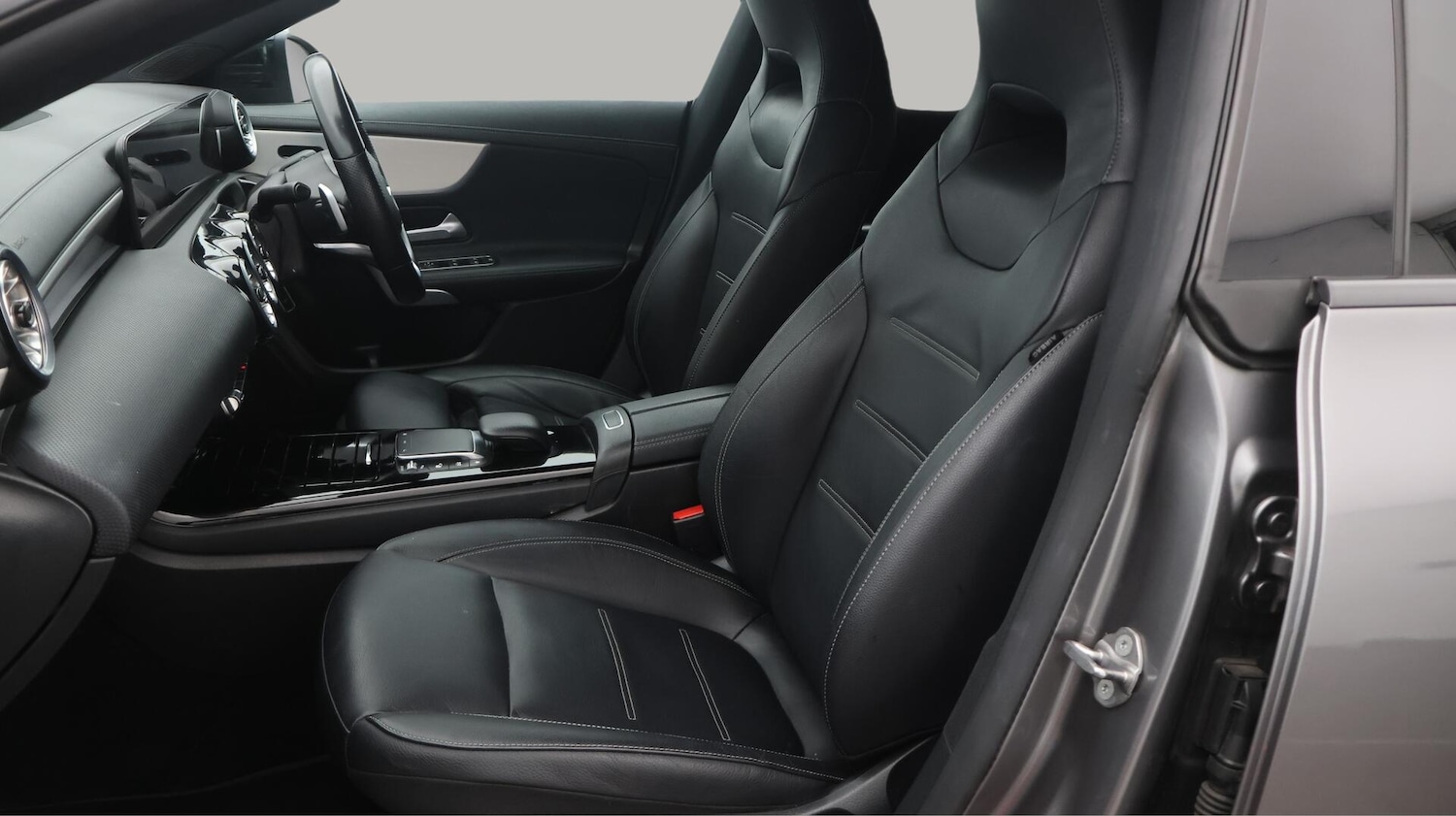 Used Mercedes-Benz CLA 2022 for sale - 76389149: Photo 15