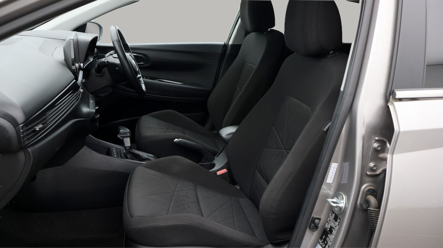 Used Hyundai BAYON 2022 for sale - 77451334: Photo 14