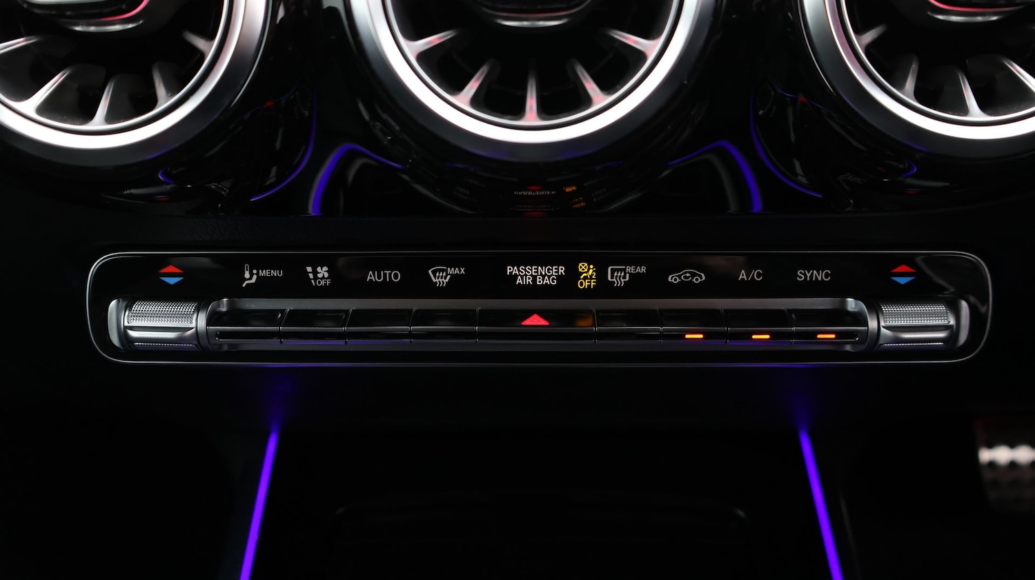 Used Mercedes-Benz GLA 2022 for sale - 77182126: Photo 12