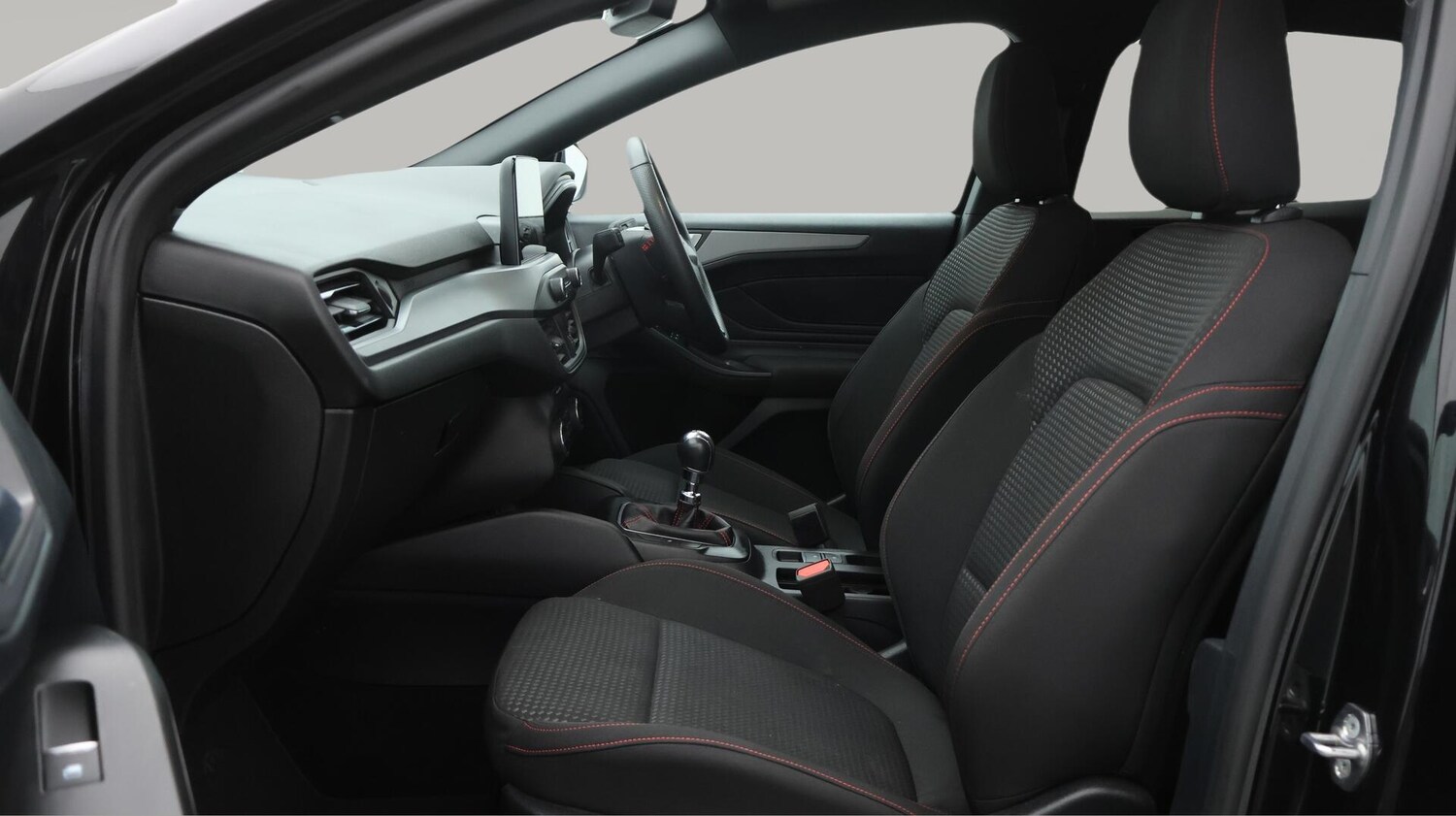 Used Ford Focus 2022 for sale - 76108698: Photo 15