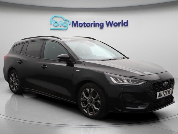 Used Ford Focus 2022 for sale - 76108698: Photo 1