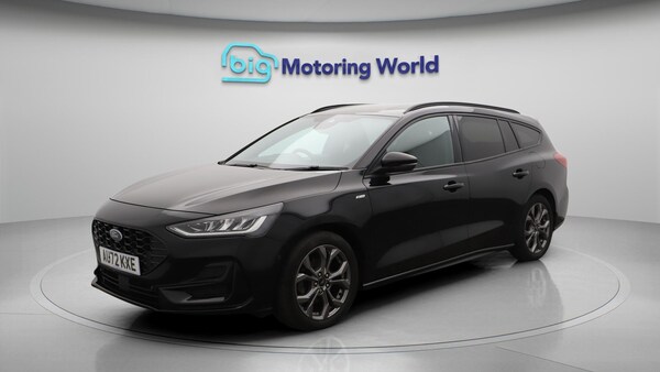 Used Ford Focus 2022 for sale - 76108698: Photo 4