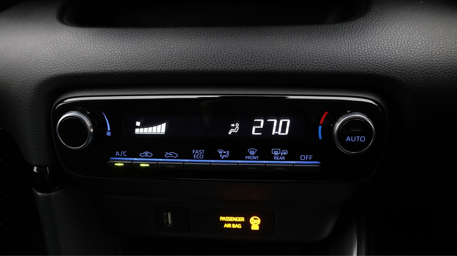 Used Toyota Yaris 2022 for sale - 77282846: Photo 12