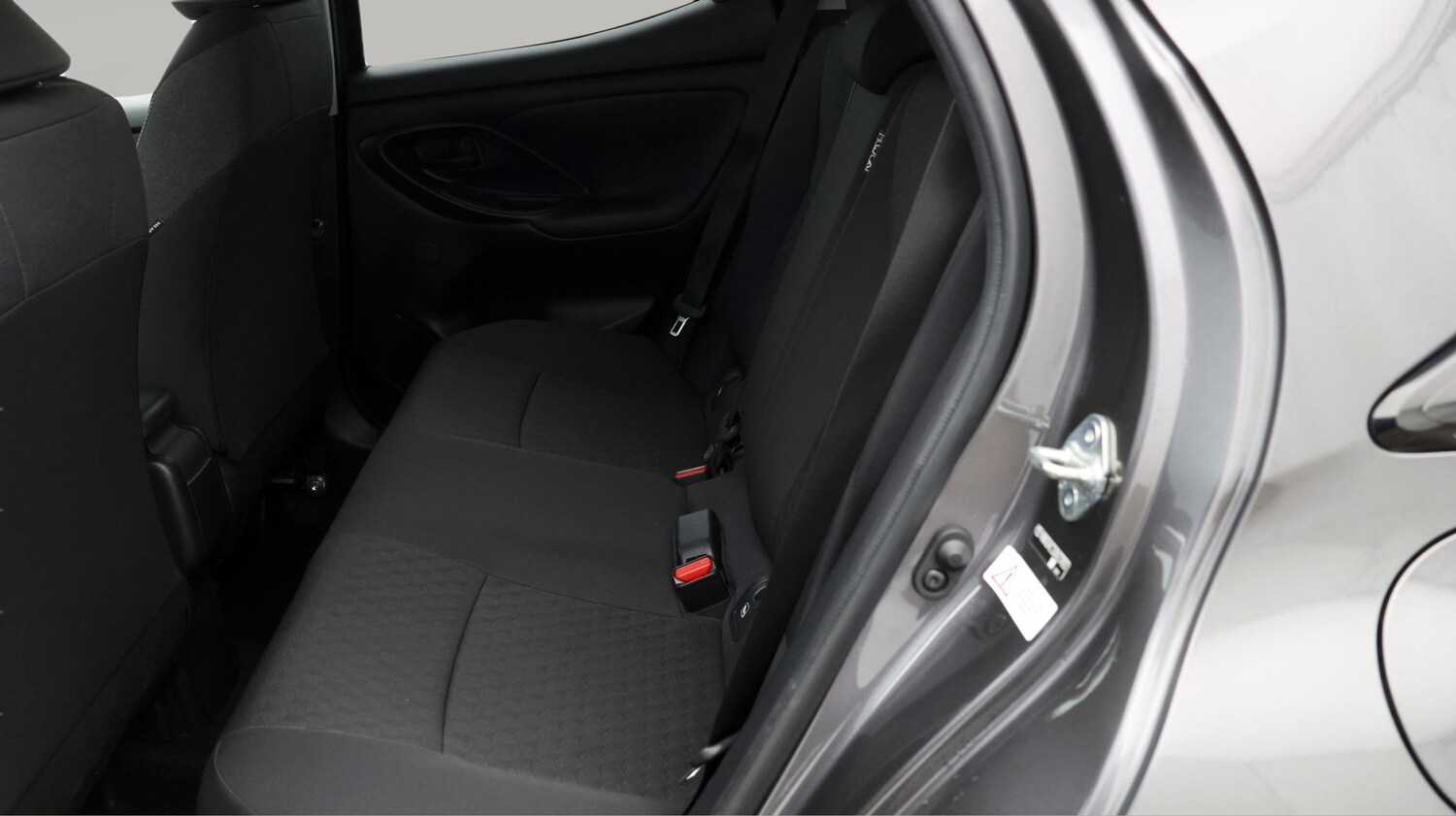 Used Toyota Yaris 2022 for sale - 77282846: Photo 16