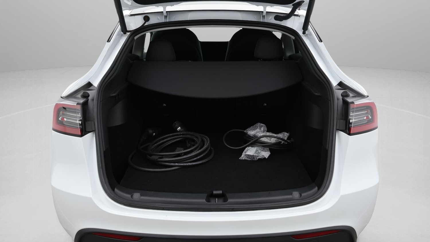 Used Tesla Model Y 2023 for sale - 76138138: Photo 18