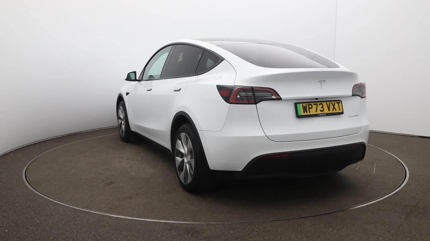 Used Tesla Model Y 2023 for sale - 76138138: Photo 61