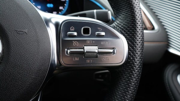 Used Mercedes-Benz EQC 2020 for sale - 76227621: Photo 25