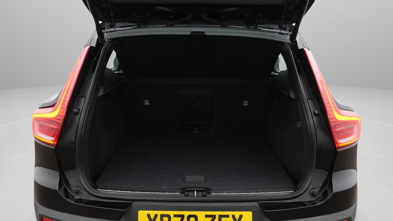 Used Volvo XC40 2021 for sale - 76458104: Photo 18