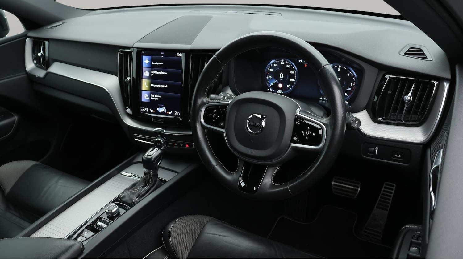 Used Volvo XC60 2020 for sale - 76032075: Photo 10