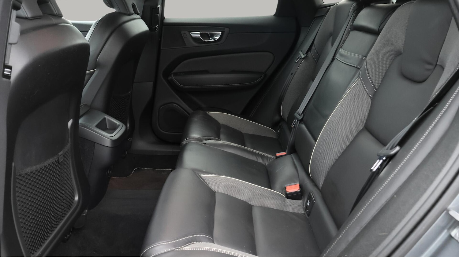 Used Volvo XC60 2020 for sale - 76032075: Photo 17