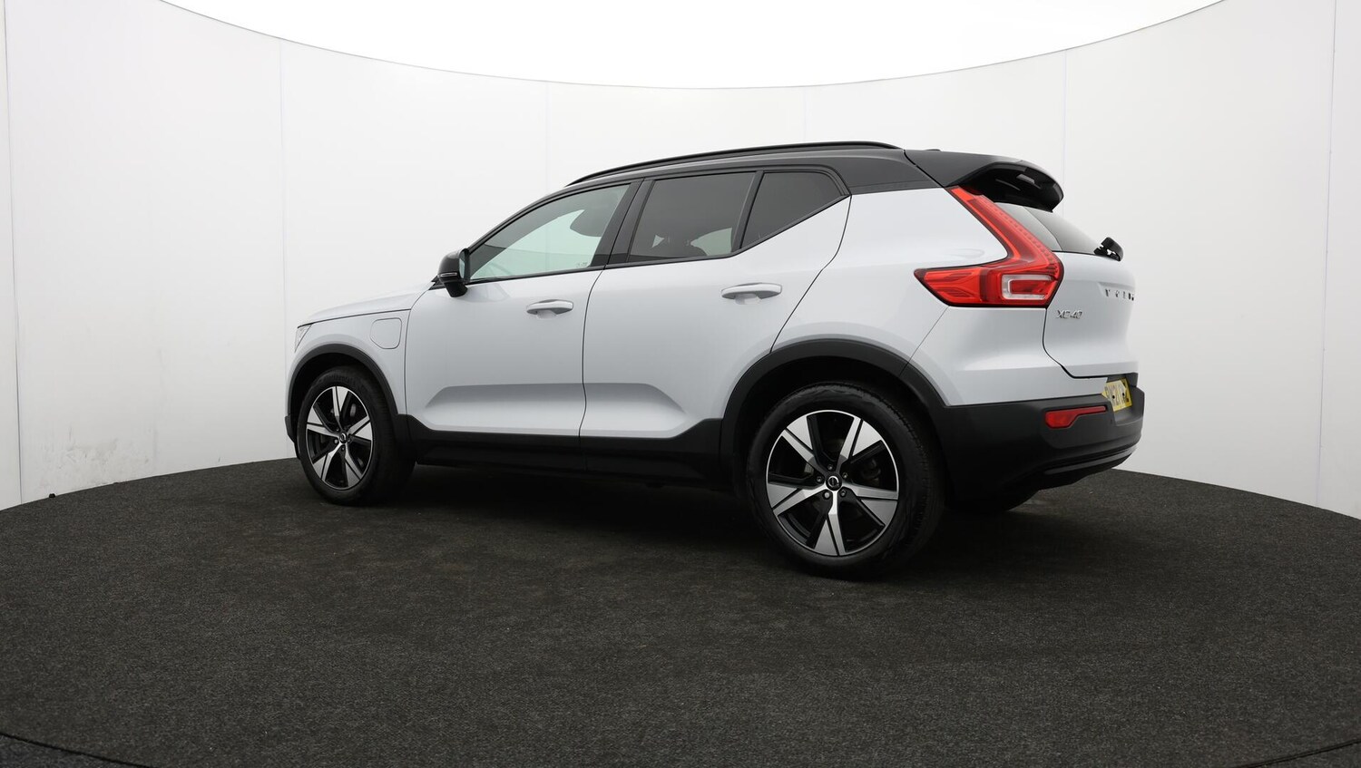 Used Volvo XC40 2021 for sale - 75940256: Photo 76