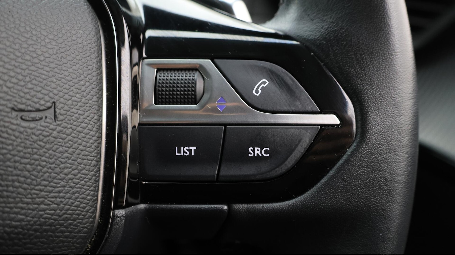 Used Peugeot 208 2022 for sale - 76485631: Photo 23