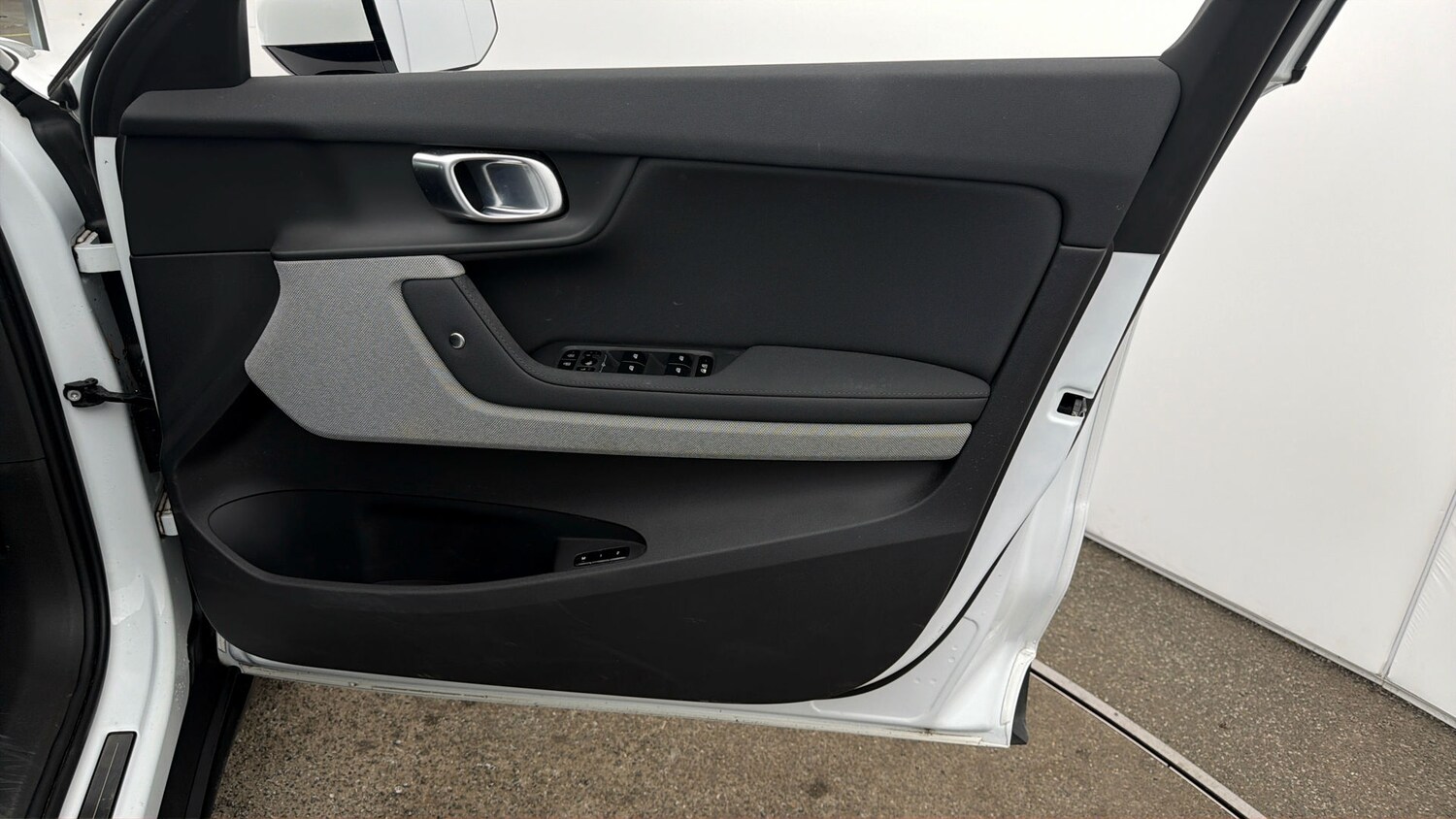 Used Polestar Polestar 2 2023 for sale - 77963702: Photo 14