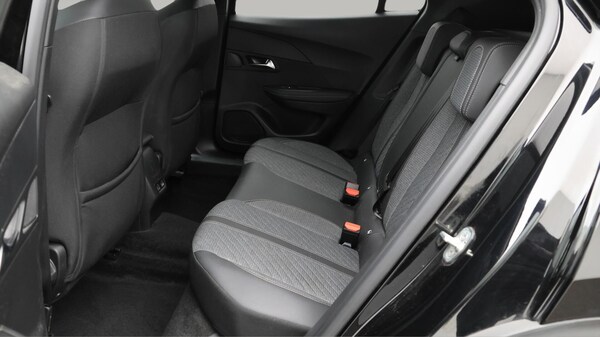 Used Peugeot 2008 2023 for sale - 76306564: Photo 17
