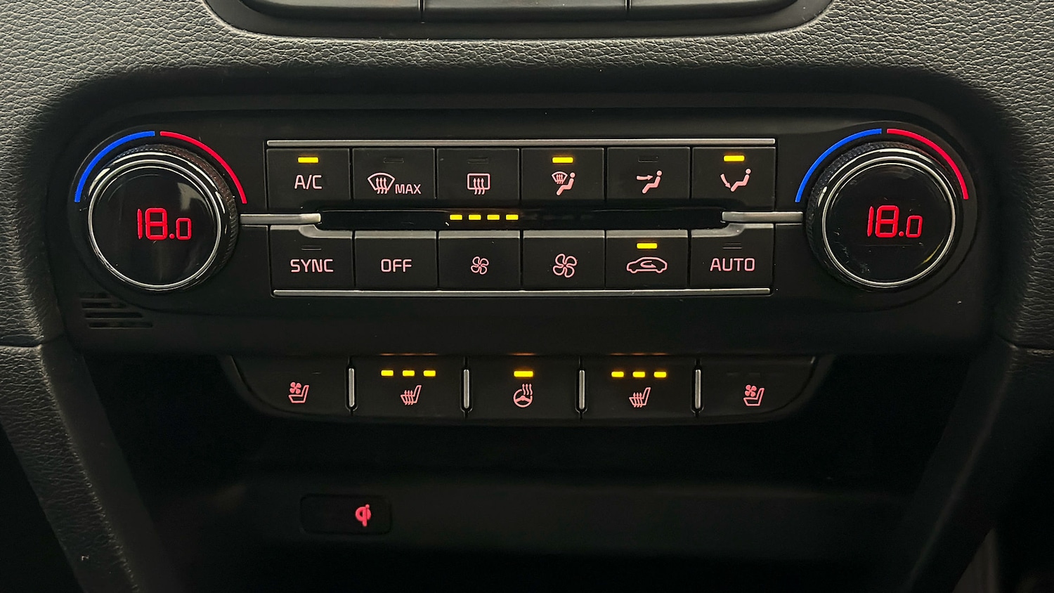 Used Kia XCeed 2022 for sale - 77998618: Photo 11