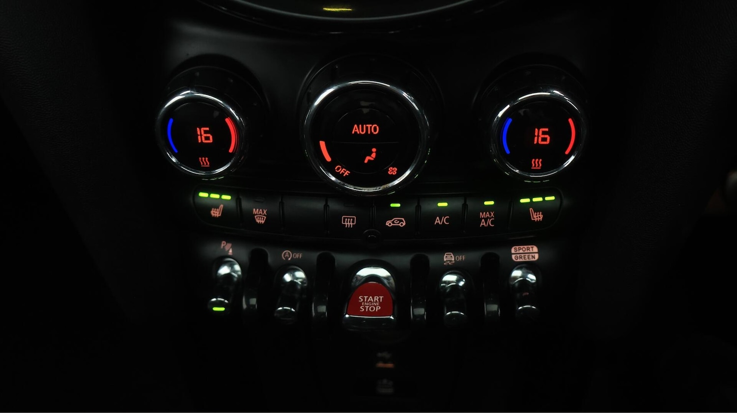 Used MINI Hatch 2024 for sale - 76239208: Photo 13