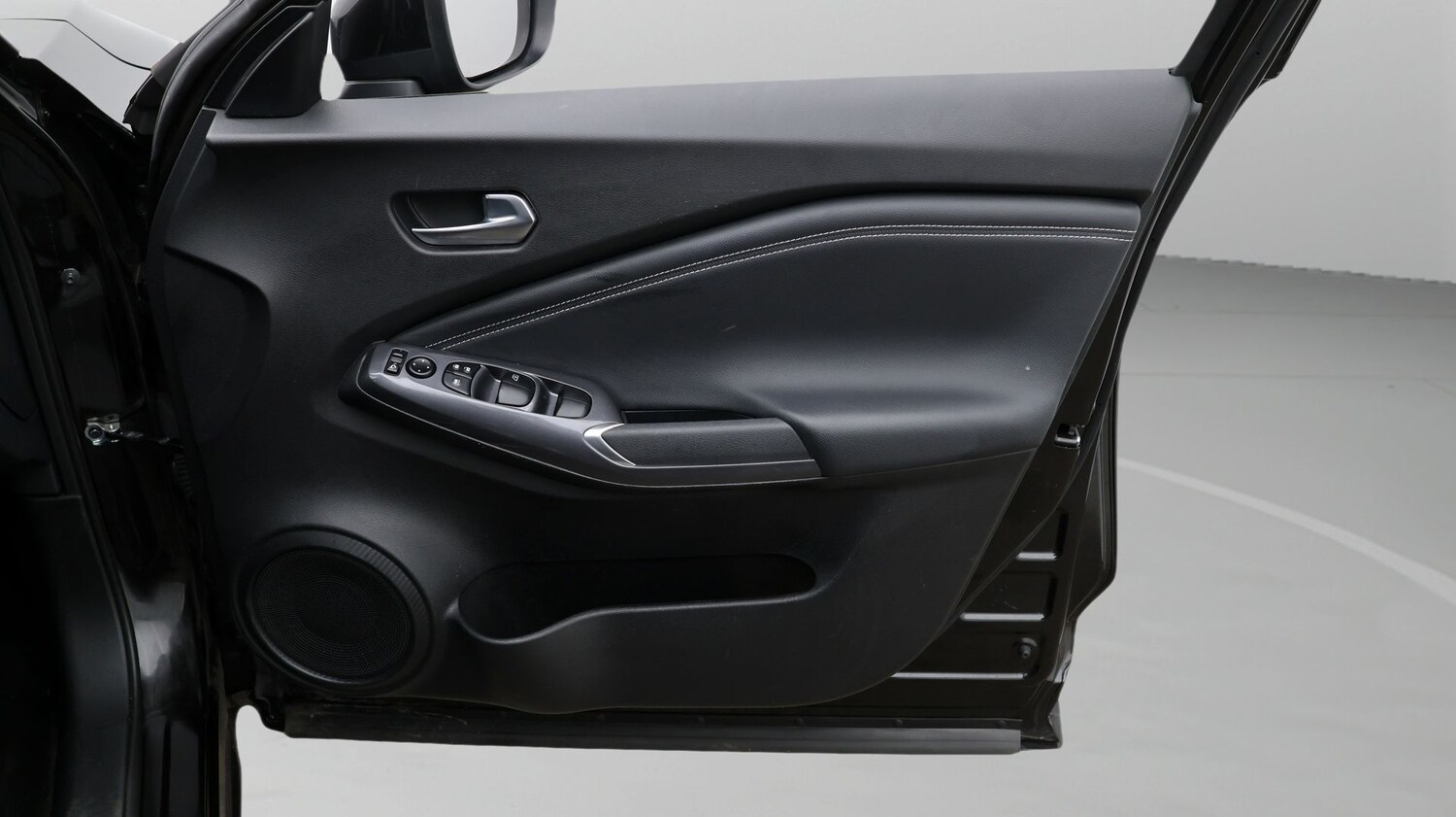 Used Nissan Juke 2023 for sale - 77541771: Photo 15