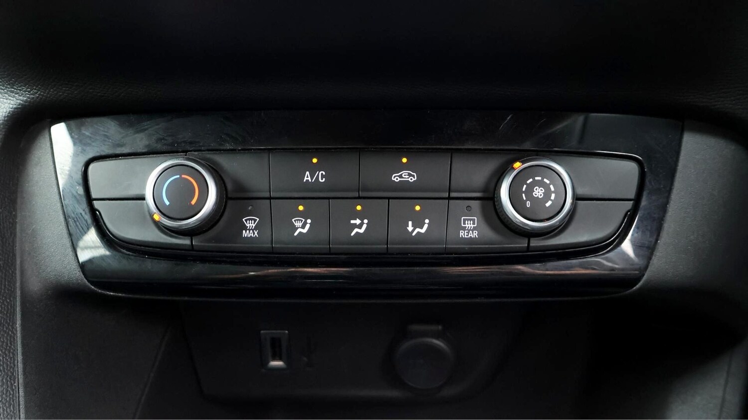 Used Vauxhall Corsa 2019 for sale - 77181602: Photo 12