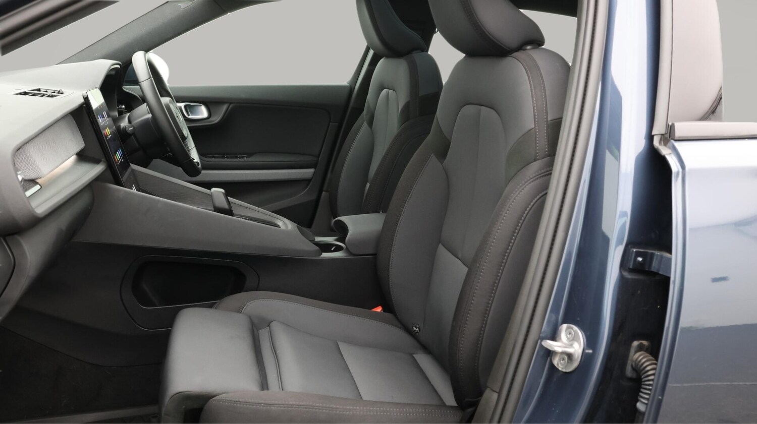 Used Polestar Polestar 2 2022 for sale - 76633257: Photo 15