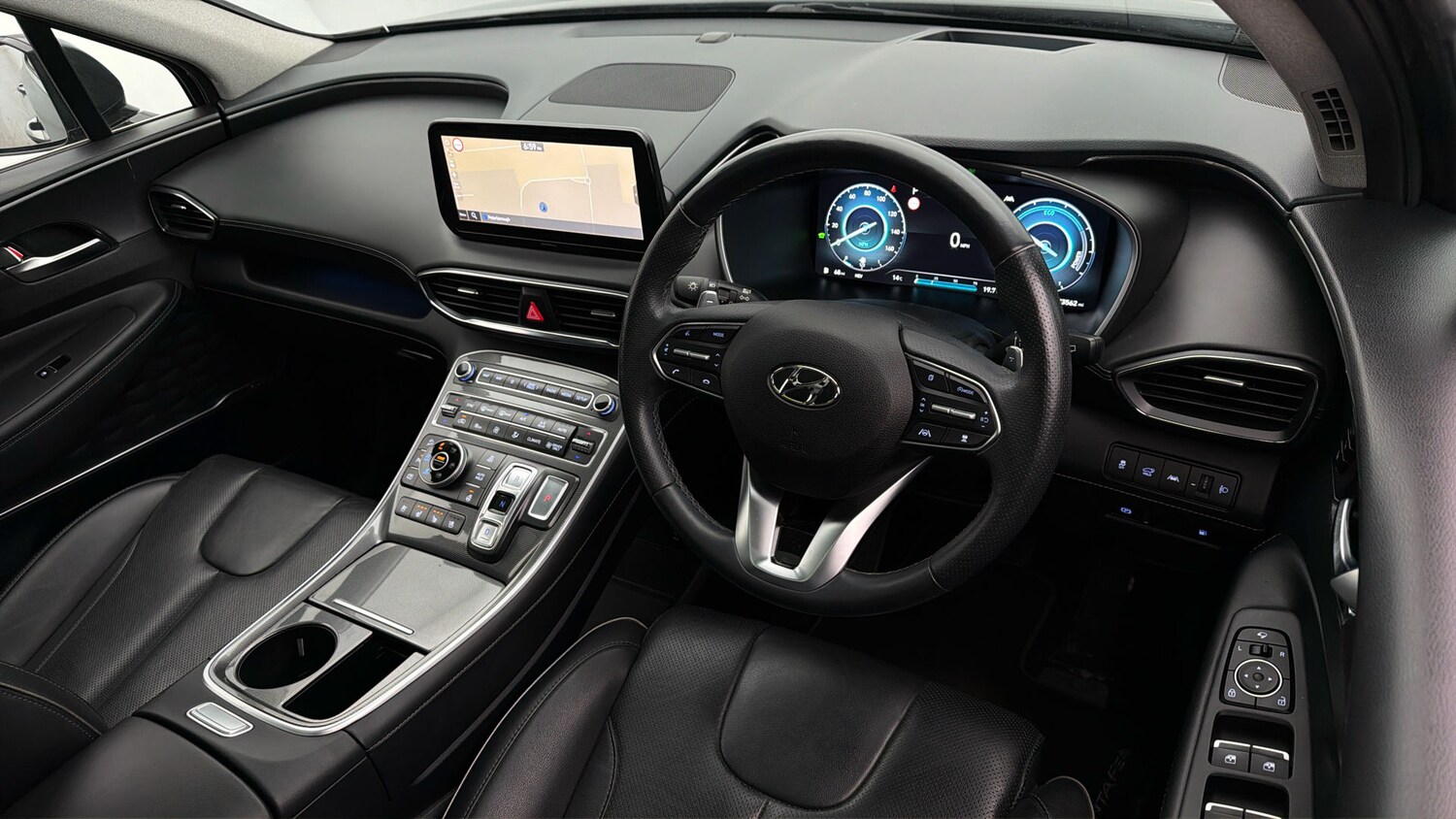 Used Hyundai Santa Fe 2022 for sale - 78121431: Photo 9