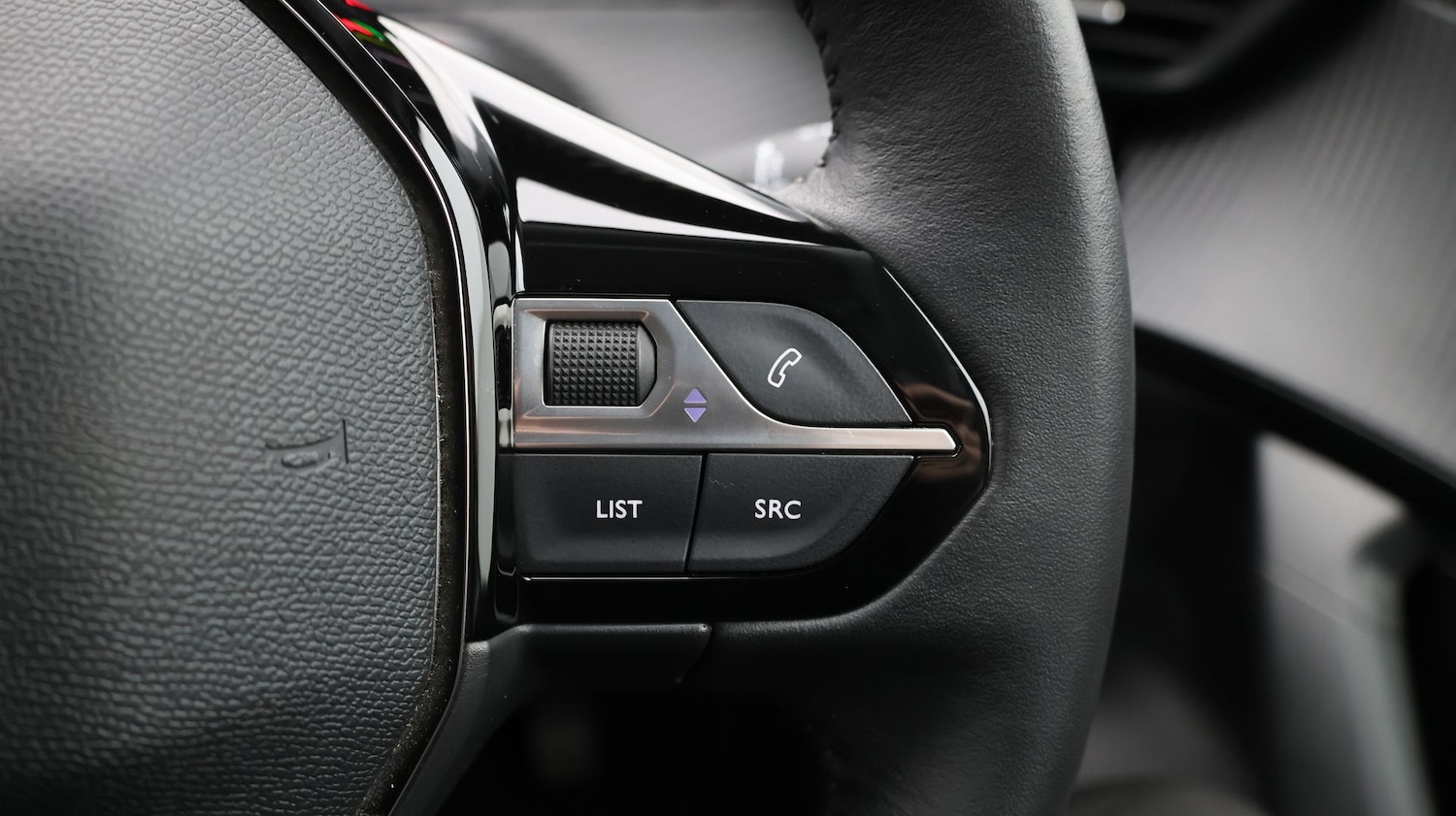 Used Peugeot E-2008 for sale - 77568248: Photo 26